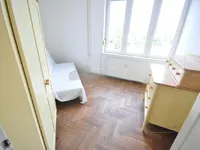 Недвижимость Четырехкомнатная квартира в центре города: 6