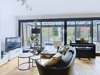 Недвижимость Apartment 7 rooms: 1