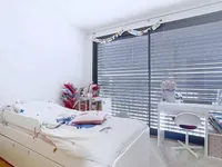 Недвижимость Apartment 7 rooms: 9