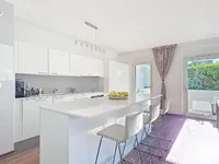 Недвижимость Apartment 5 rooms: 3