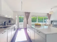Недвижимость Apartment 5 rooms: 7