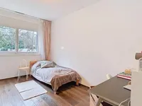 Недвижимость Apartment 5 rooms: 9