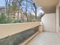 Недвижимость Apartment 7 rooms: 9