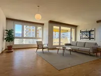 Недвижимость Apartment 6 rooms: 2