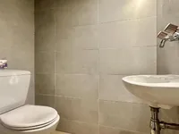 Недвижимость Apartment 6 rooms: 9