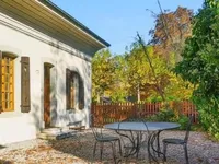 Недвижимость Single house 10 rooms: 1