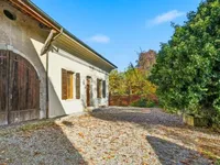 Недвижимость Single house 10 rooms: 5