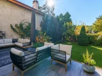 Недвижимость Single house 7 rooms: 1