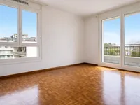 Недвижимость Apartment 6 rooms: 9