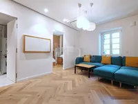 Недвижимость Квартира рядом с церковью: 12