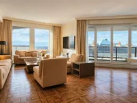 Недвижимость Apartment 5 rooms: 2