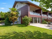 Недвижимость Row house 7 rooms: 1