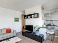 Недвижимость Apartment 3 rooms: 5