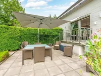 Недвижимость Single house 9 rooms: 6