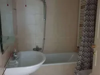 Недвижимость Двухкомнатная квартира в центре: 7