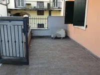 Недвижимость Двухкомнатная квартира в центре: 8