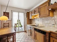 Недвижимость Bifamiliar house 7 rooms: 9