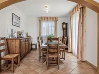 Недвижимость Single house 10 rooms: 6
