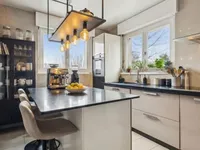 Недвижимость Single house 6 rooms: 3