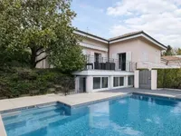 Недвижимость Single house 8 rooms: 1