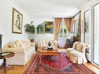 Недвижимость Single house 7 rooms: 3