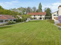 Недвижимость Single house 20 rooms: 8