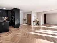 Недвижимость Apartment 5 rooms: 1