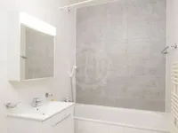 Недвижимость Apartment 6 rooms: 8