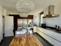 Недвижимость Villa: 3