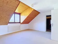 Недвижимость Apartment 4 rooms: 7