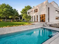 Недвижимость Single house 12 rooms: 2