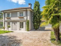 Недвижимость Single house 8.5 rooms: 1