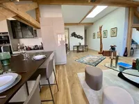 Недвижимость Attic flat 6.5 rooms: 1