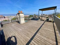 Недвижимость Attic flat 6.5 rooms: 7