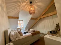 Недвижимость Attic flat 6.5 rooms: 13