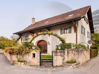 Недвижимость Single house 10 rooms: 1