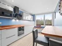 Недвижимость Apartment 5 rooms: 3