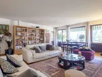 Недвижимость Apartment 6 rooms: 3