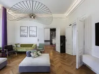 Недвижимость Квартира, 3 комнаты, Центр: 15