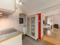 Недвижимость Квартира, 4 комнаты, Центр: 24