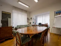 Недвижимость Квартира 5+ комнат в центре: 12