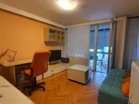Недвижимость Квартира, 2,5 Комнаты, Любляна: 1