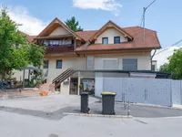 Недвижимость Квартира, 4 комнаты, Любляна: 1