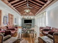Недвижимость Beachfront 5 Bedroom Ultra-Luxury Villa in Agios Tychonas, Limassol: 8