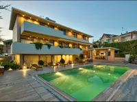 Недвижимость 6 Bedroom Villa for Sale in Panthea, Limassol: 1