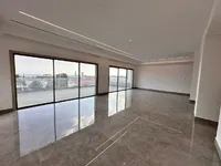 Недвижимость 5 Bedroom For Sale Villa in Limassol, Paniotis area: 3
