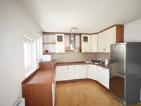 Недвижимость Квартира, 5+ комнат, Любляна: 4