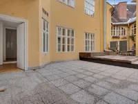 Недвижимость Квартира, 4-комнатная, Центр: 25