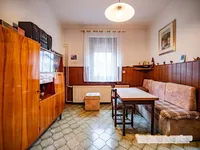 Недвижимость Трёхкомнатная квартира в центре: 12