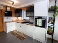 Недвижимость Квартира, 4 комнаты, Вич: 6